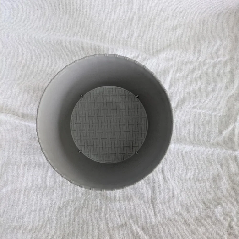 2pk 37oz Plastic Woven Baskets Gray - Bullseye's Playground NWT